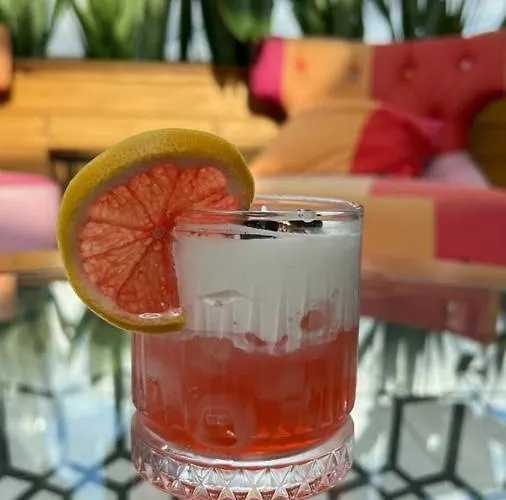 Gaia Kozbeyli * Foça